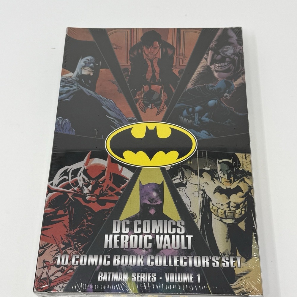 DC Comic Heroic Vault DC Comic Book Collector's Set Batman Series Vol. 1